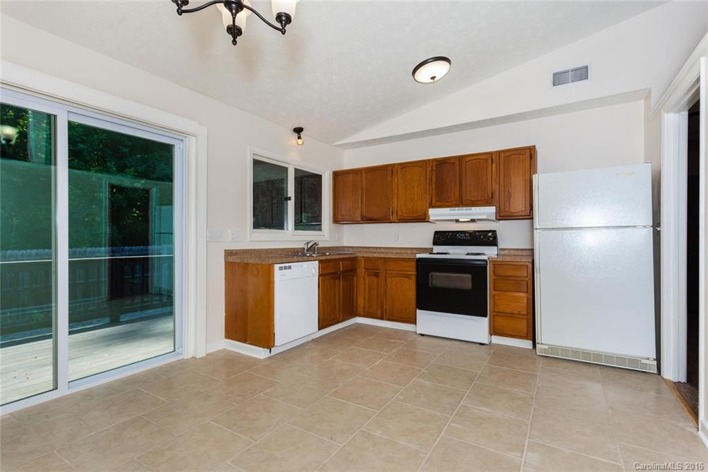 474 Stoney Gardens Court - Photo 6