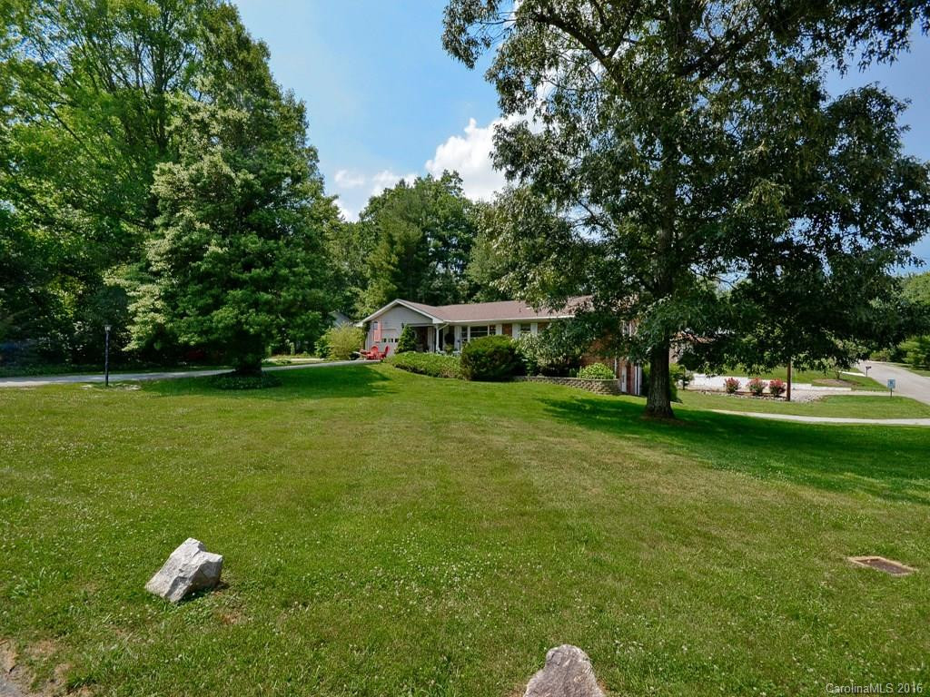 205 Tree Haven Boulevard - Photo 2
