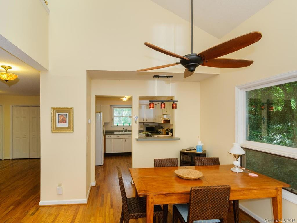 47 Redwood Road - Photo 12