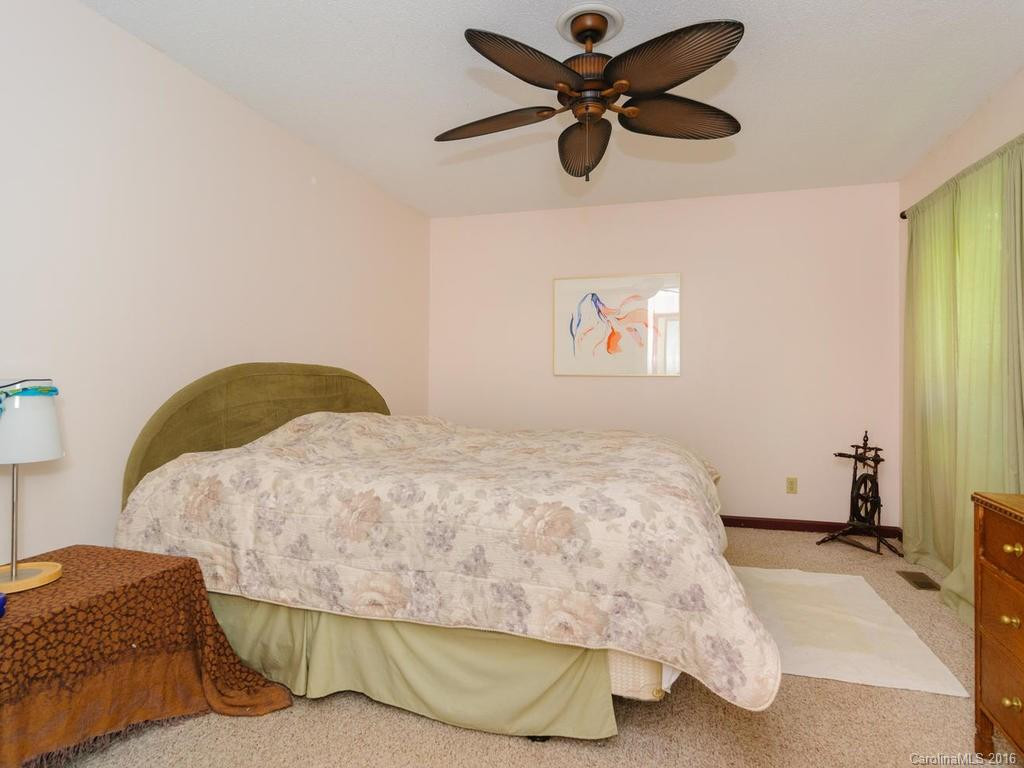 47 Redwood Road - Photo 18