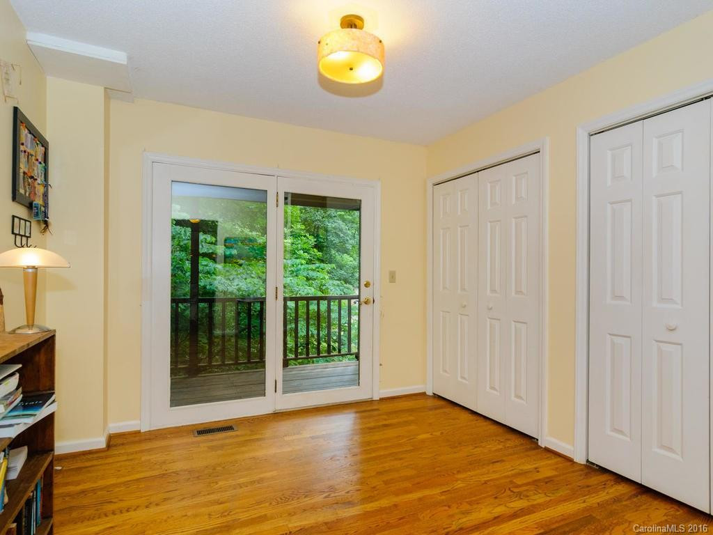 47 Redwood Road - Photo 3