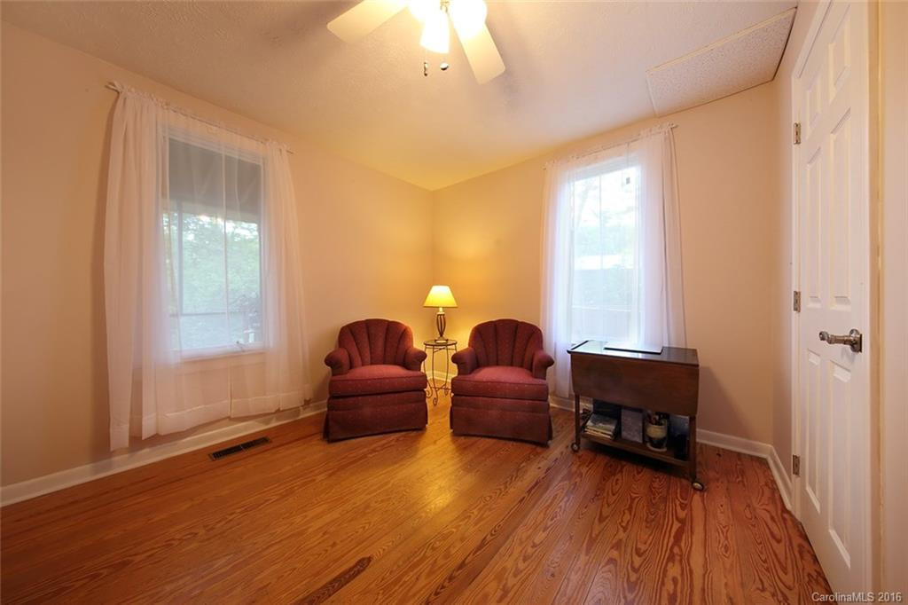 304 Youngs Cove Road - Photo 13