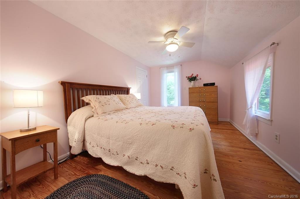 304 Youngs Cove Road - Photo 15