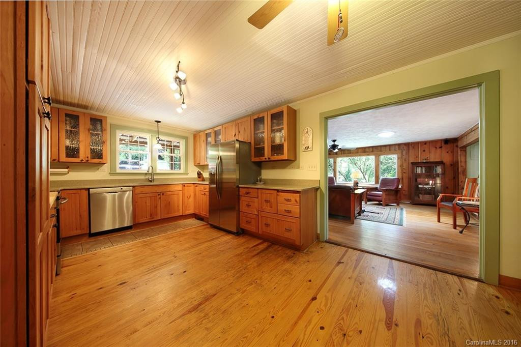 304 Youngs Cove Road - Photo 10