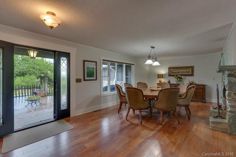 553 Oak Grove Road - Photo 6