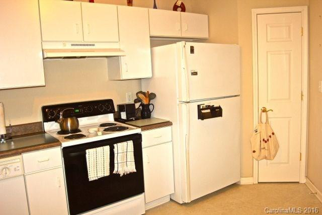 60 Grist Mill Drive #60 - Photo 4