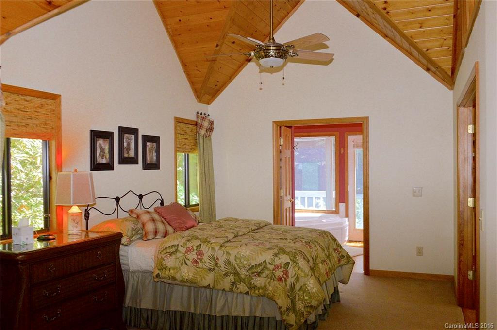 1537 Country Club Drive - Photo 13