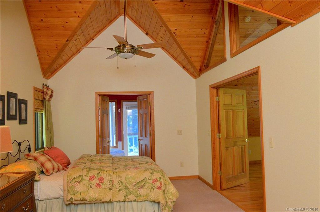 1537 Country Club Drive - Photo 14