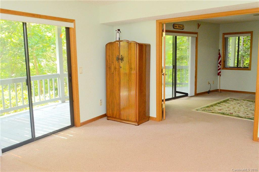 1537 Country Club Drive - Photo 21