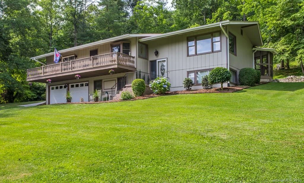 105 Whisperwood Circle #2