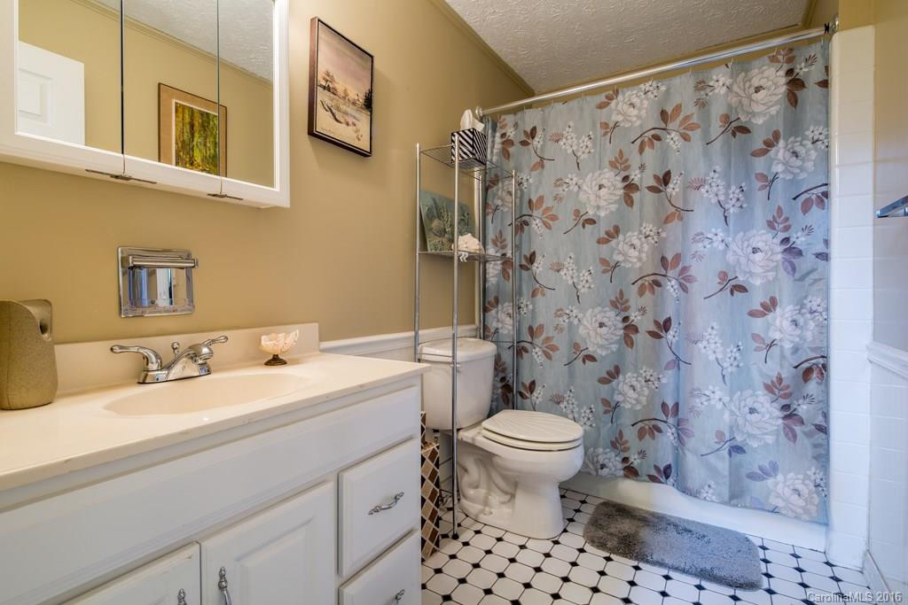 105 Whisperwood Circle #2 - Photo 15