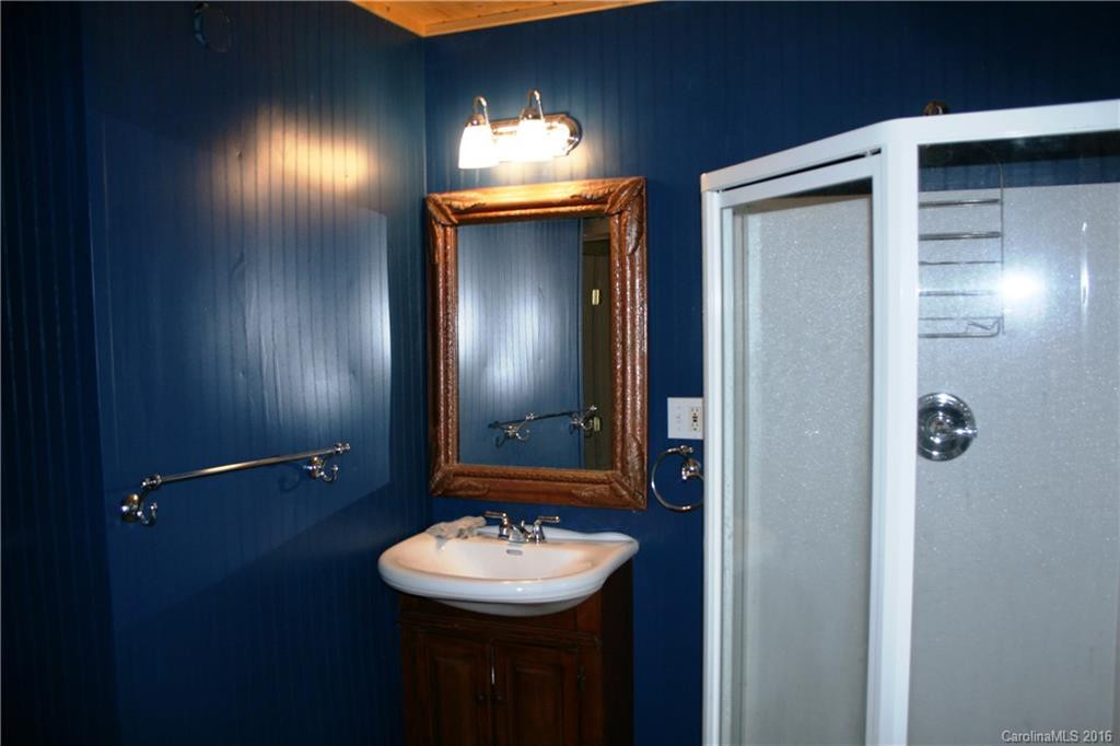 422 Glenaire Drive - Photo 11