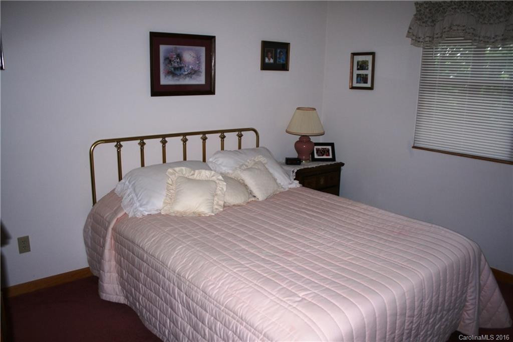 1003 English Ridge Drive - Photo 6
