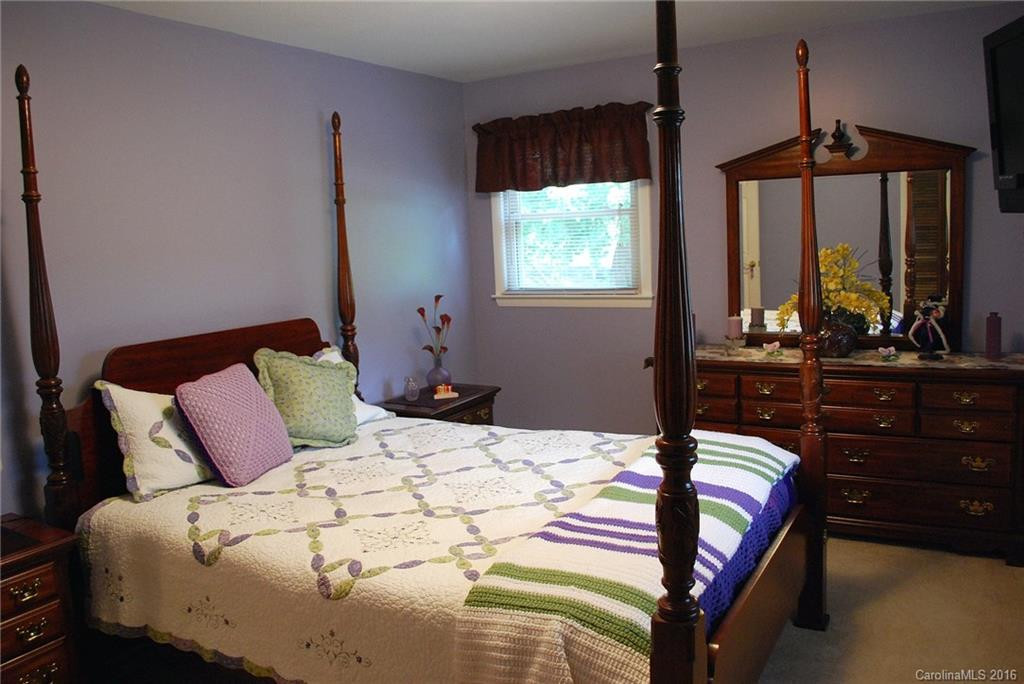 124 Warren Wilson Road - Photo 4