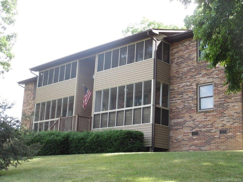 10 Ardis Lane #C - Photo 2