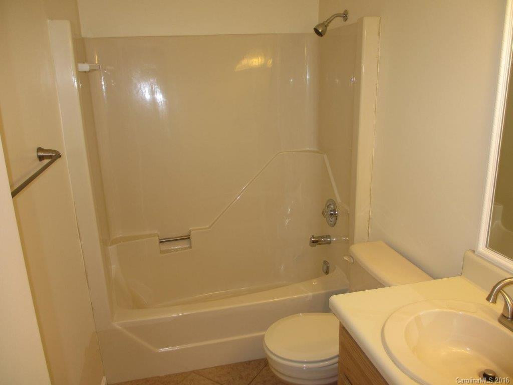 10 Ardis Lane #C - Photo 6
