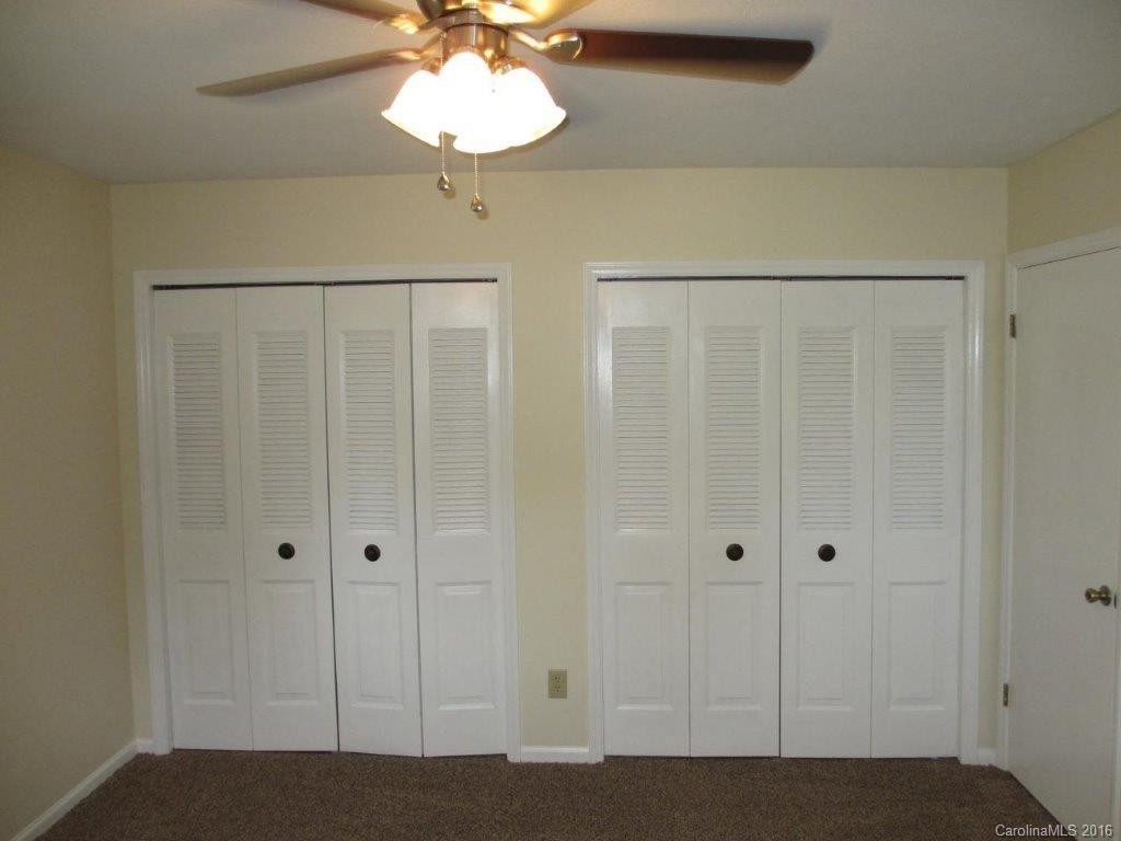 10 Ardis Lane #C - Photo 9