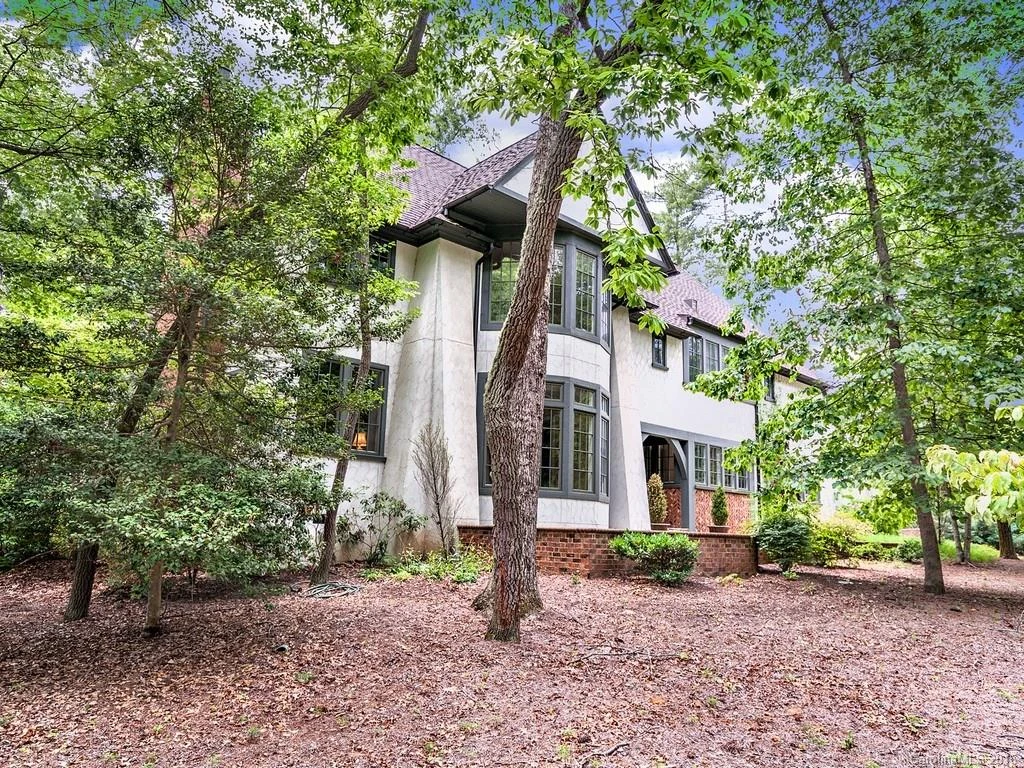 18 Chauncey Circle