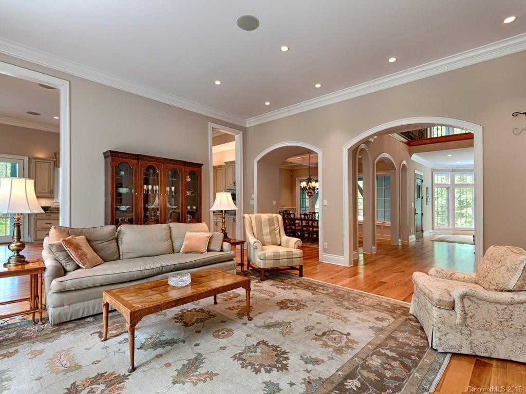 18 Chauncey Circle - Photo 7