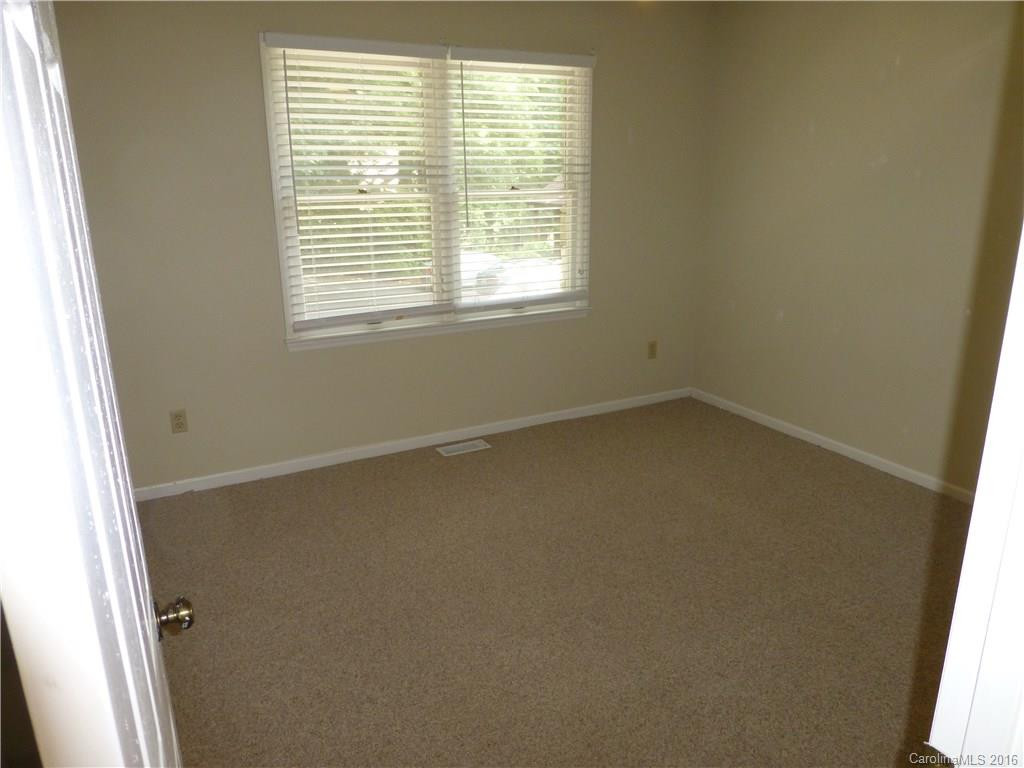 16 Pine Oak Circle #16 - Photo 7