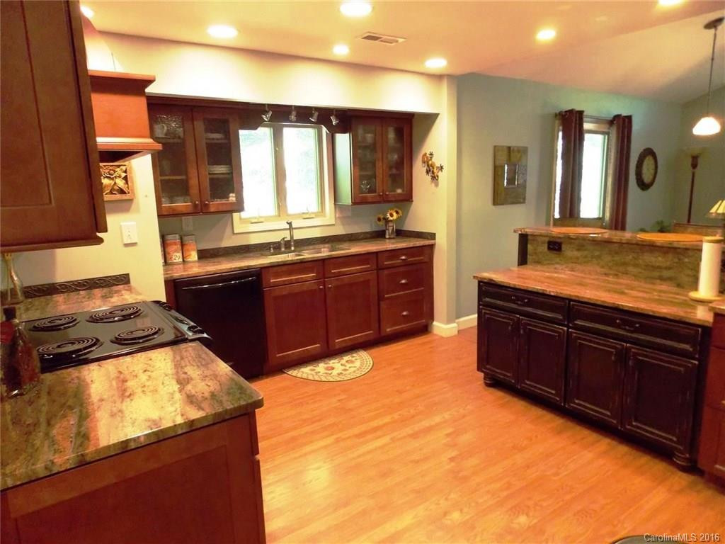 181 Sequoyah Lane - Photo 5
