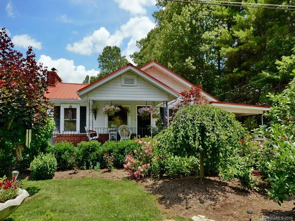 572 Oak Grove Road