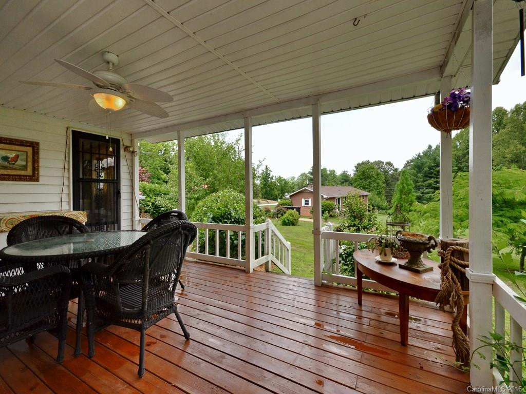 572 Oak Grove Road - Photo 15