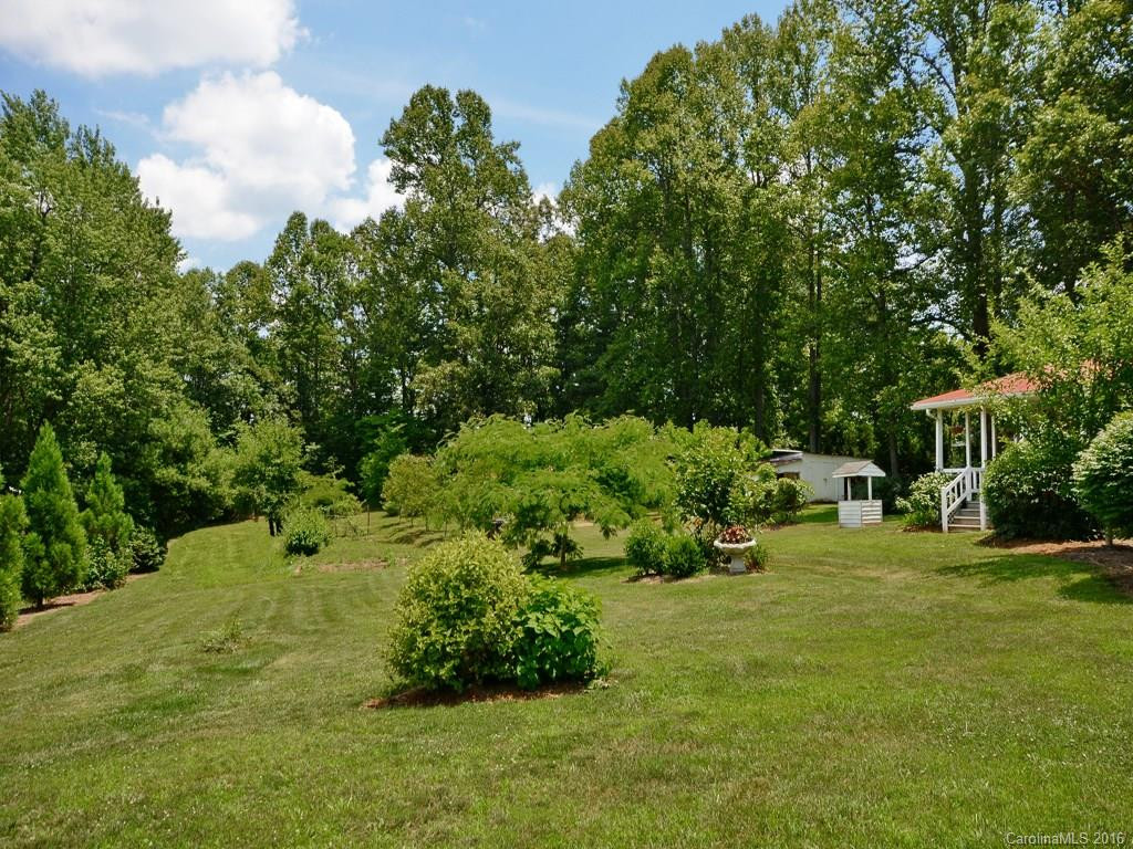 572 Oak Grove Road - Photo 17