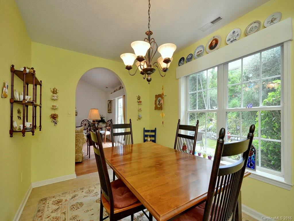 28 Stonebridge Drive - Photo 7