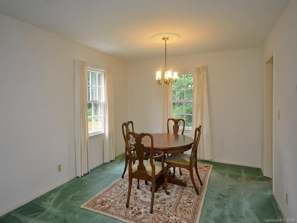 2511 Haywood Road - Photo 4