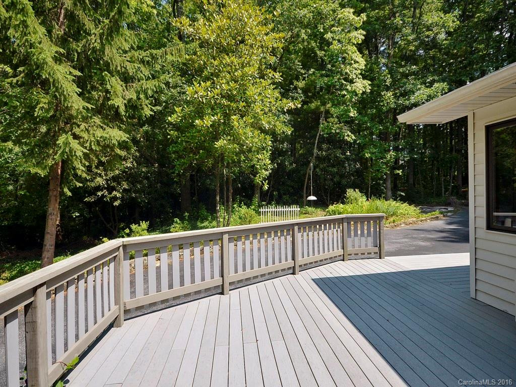 106 Brookdale Avenue - Photo 12