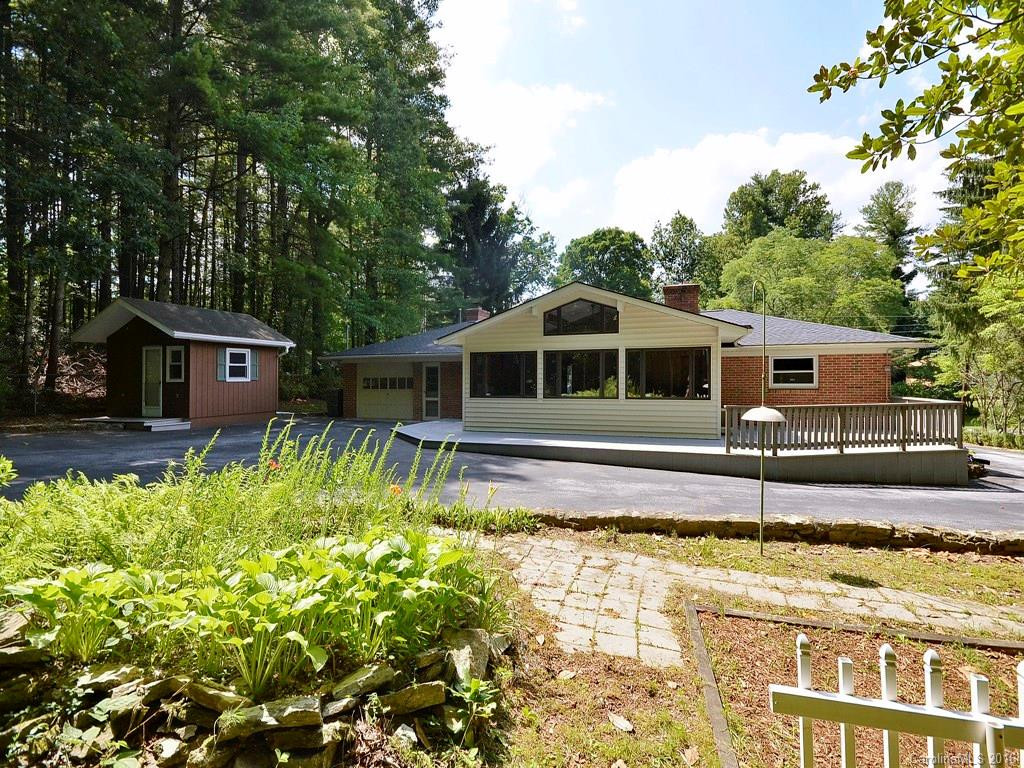106 Brookdale Avenue - Photo 13
