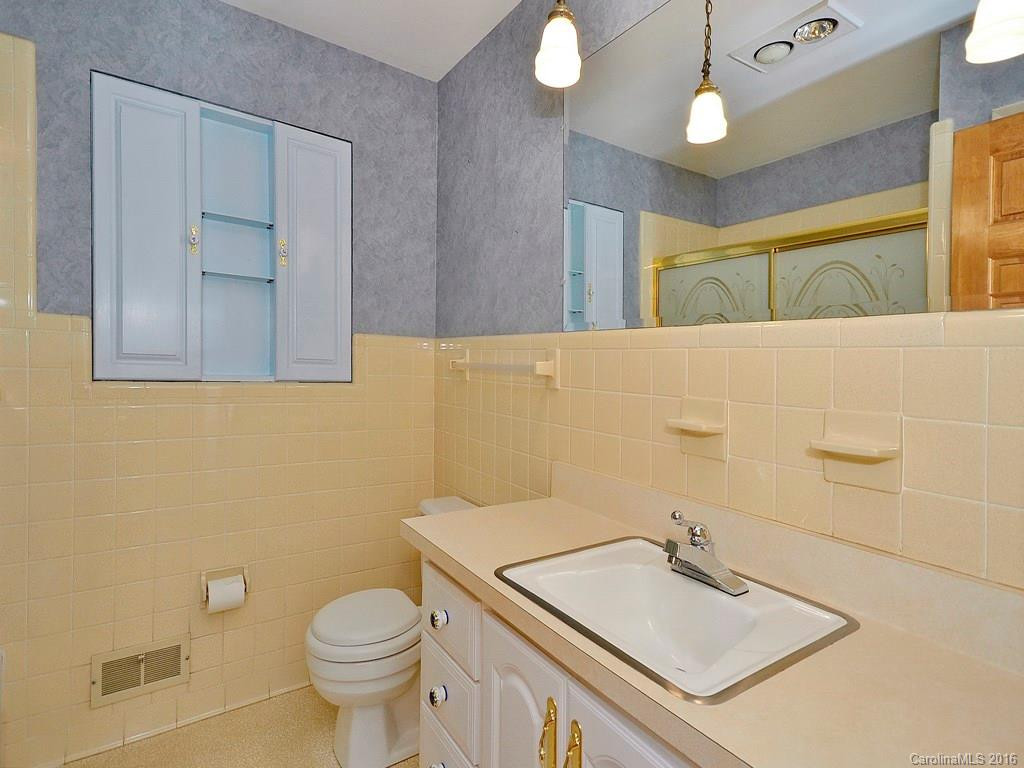 106 Brookdale Avenue - Photo 8