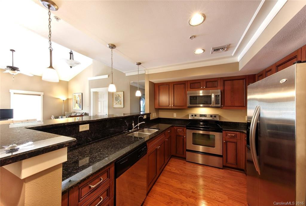 2 Monticello Village Drive #304 - Photo 3