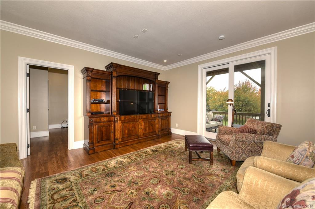 57 Winghaven Heights #311 - Photo 16