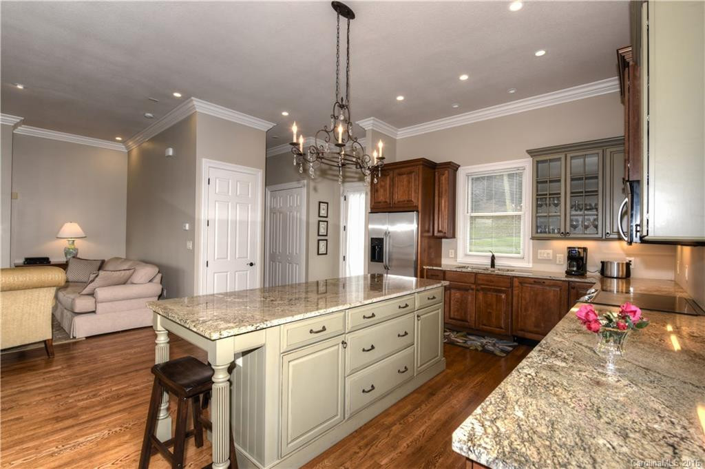 57 Winghaven Heights #311 - Photo 5