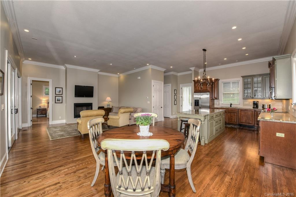 57 Winghaven Heights #311 - Photo 8