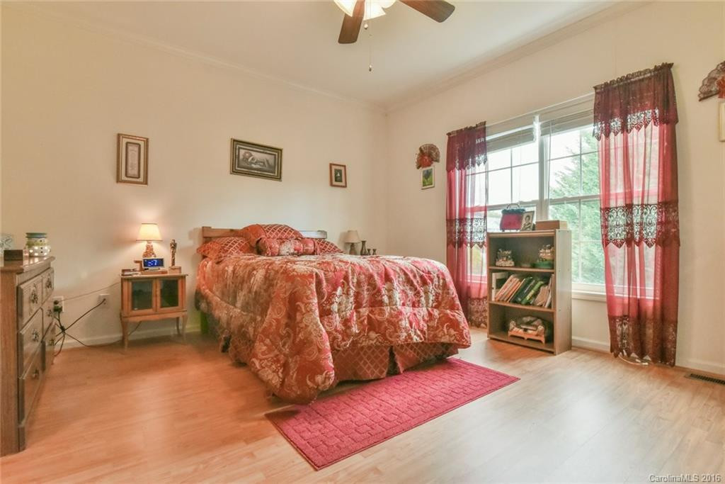 15 Stephanie Lane #12 - Photo 16