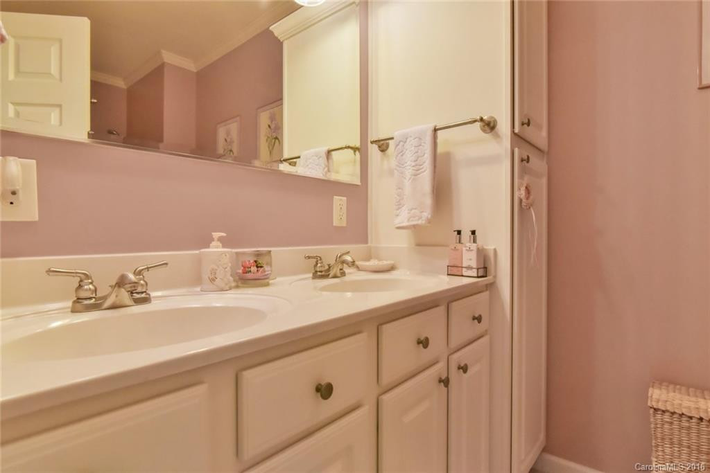 15 Stephanie Lane #12 - Photo 17