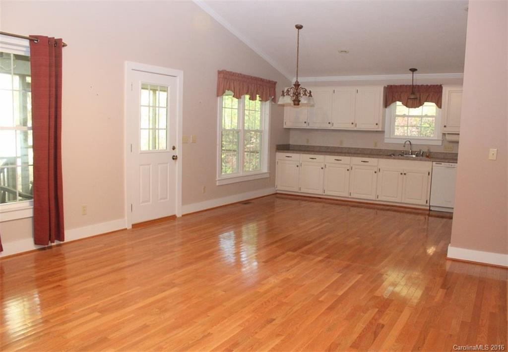 1119 Panther Branch Road - Photo 2