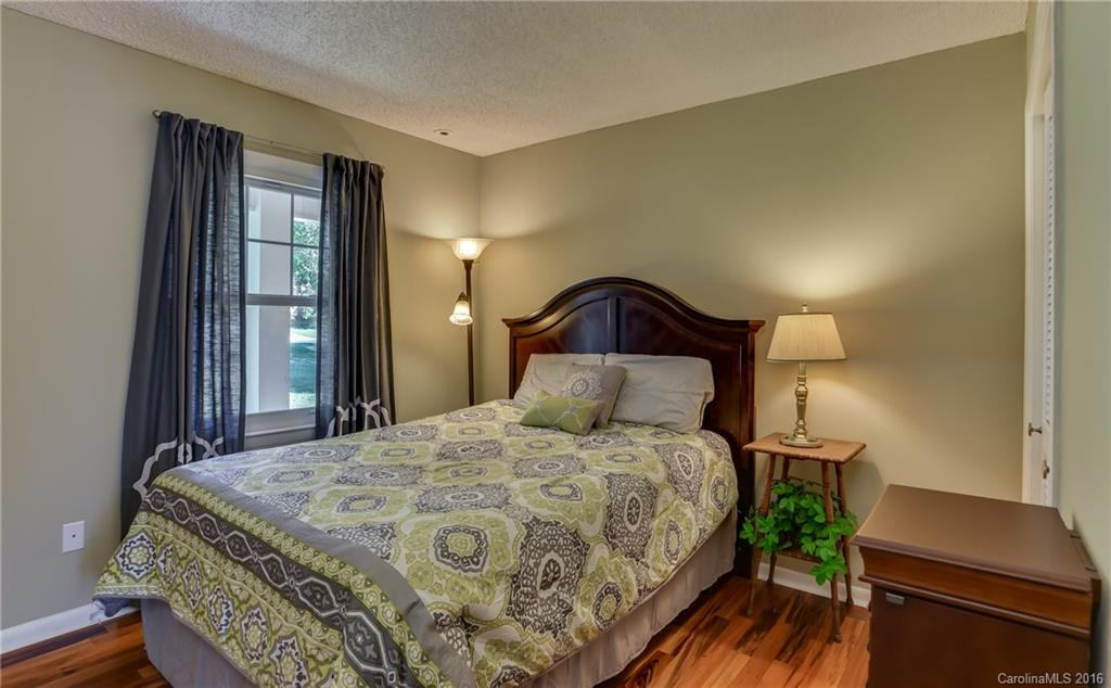 339 Aqua Drive - Photo 14