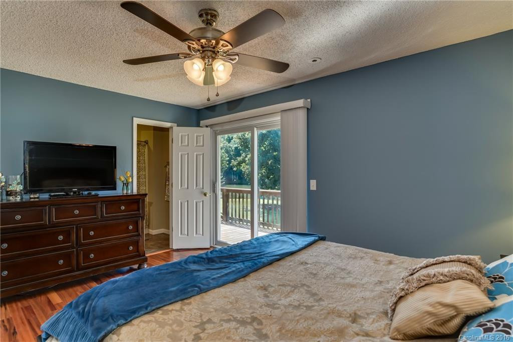339 Aqua Drive - Photo 16