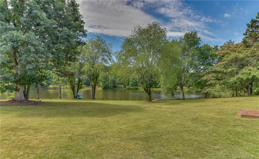339 Aqua Drive - Photo 4