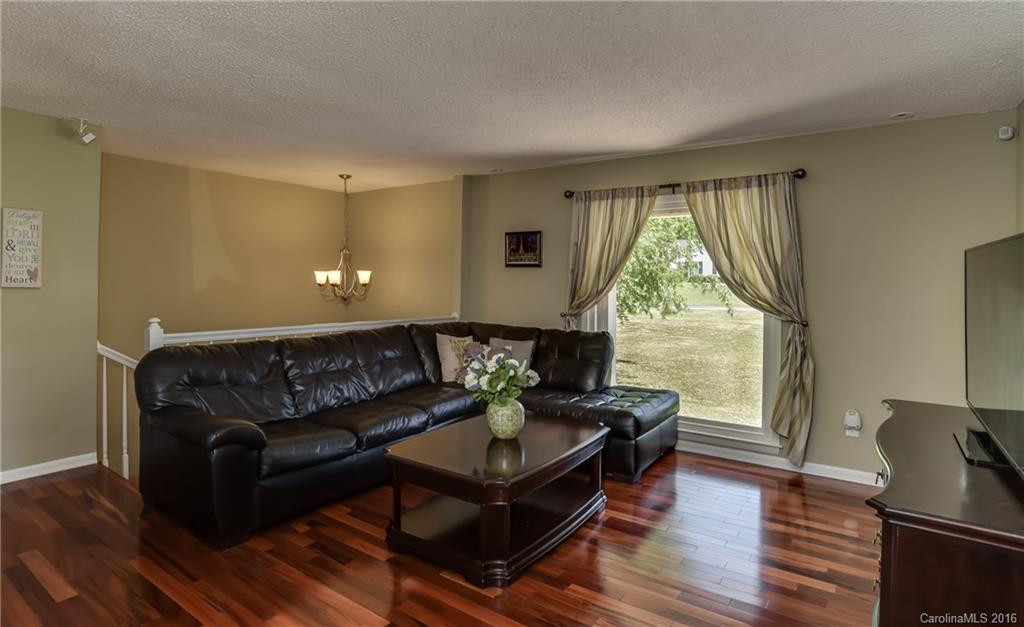 339 Aqua Drive - Photo 7