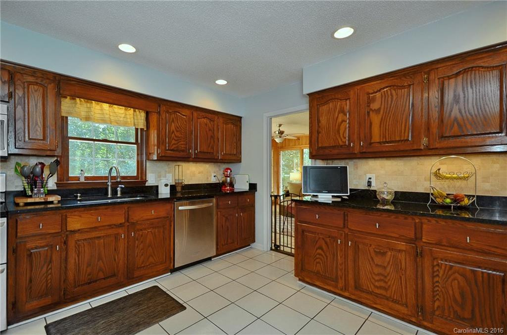 153 Brookside Drive - Photo 12