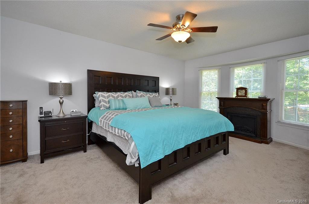 153 Brookside Drive - Photo 14