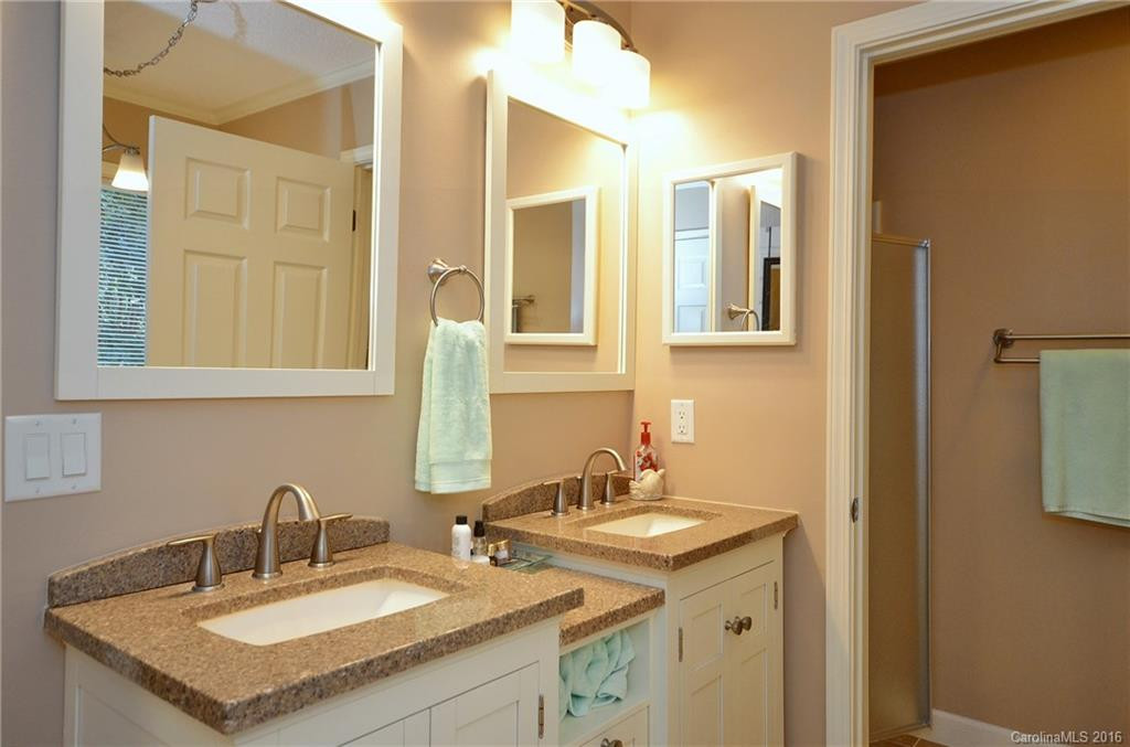 153 Brookside Drive - Photo 15