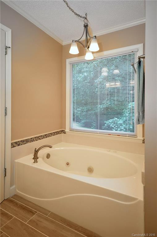 153 Brookside Drive - Photo 16