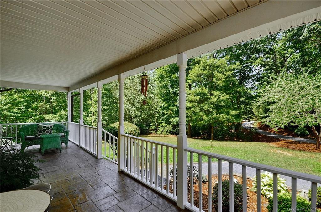 153 Brookside Drive - Photo 4