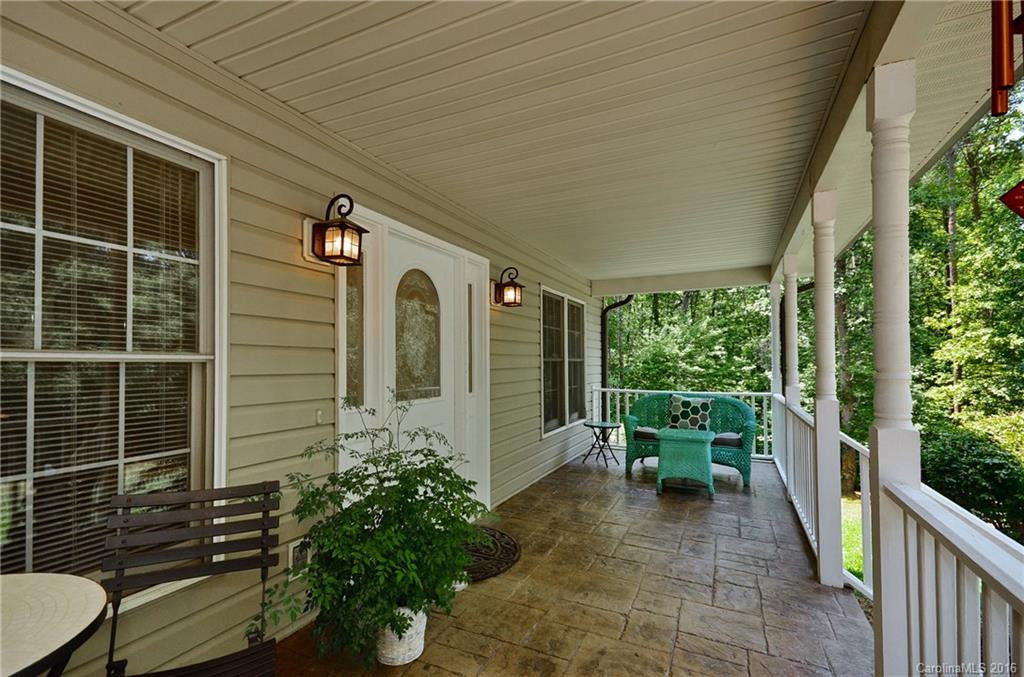 153 Brookside Drive - Photo 5